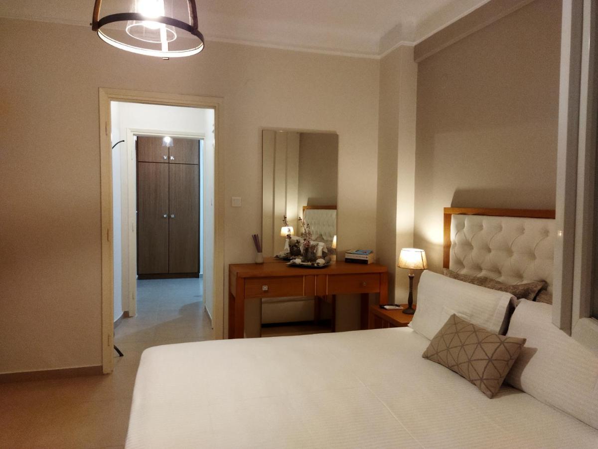 Cozy Apartment In The Heart Of Tesalonika Bagian luar foto