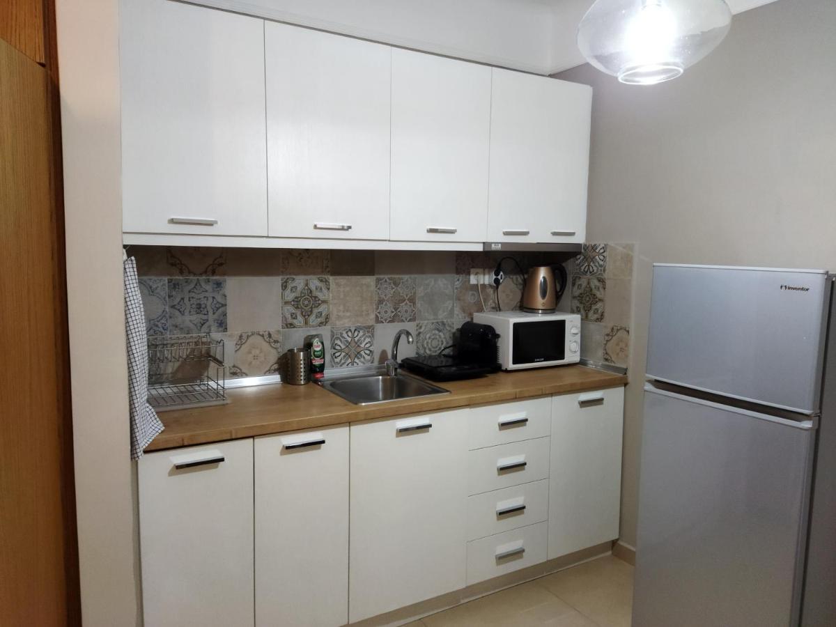 Cozy Apartment In The Heart Of Tesalonika Bagian luar foto