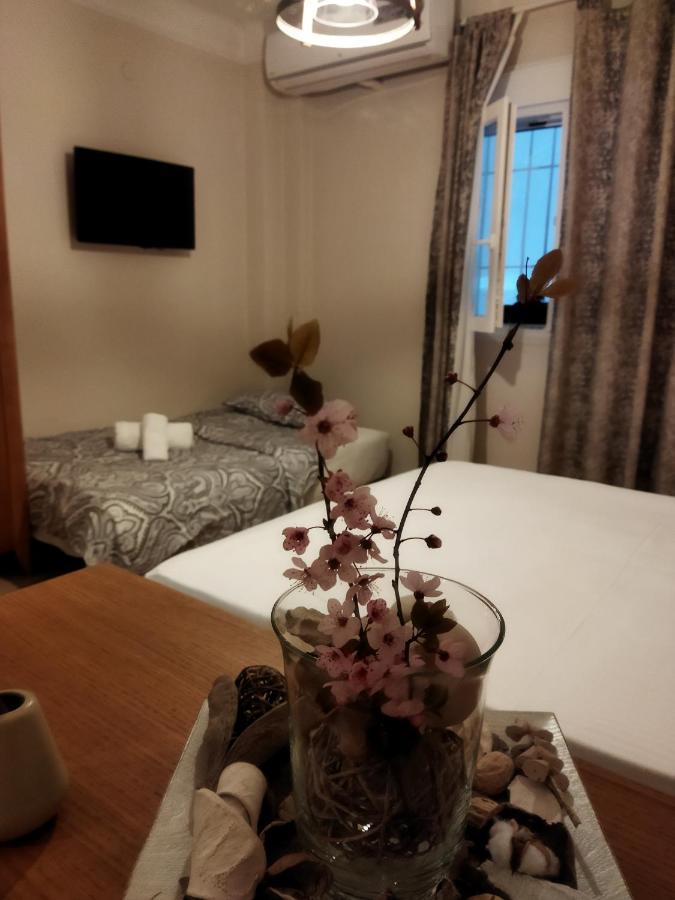 Cozy Apartment In The Heart Of Tesalonika Bagian luar foto